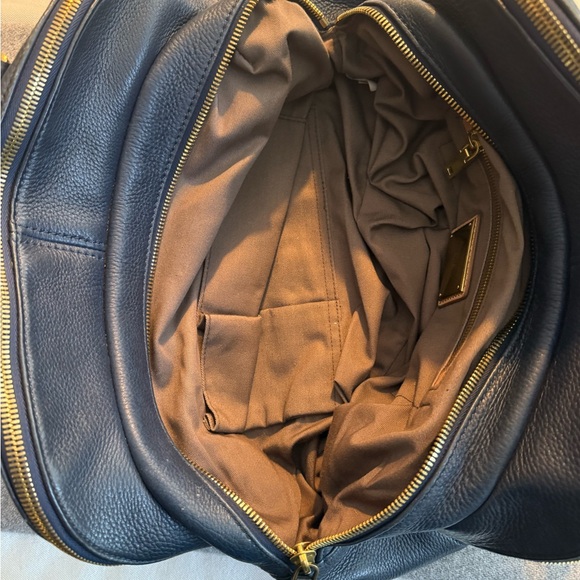 Beautiful vintage JCREW large, genuine pebble leather satchel. - Picture 13 of 14